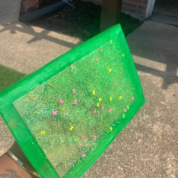 Resin Tray - Picture 2 of 2